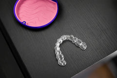 Custom-made retainers