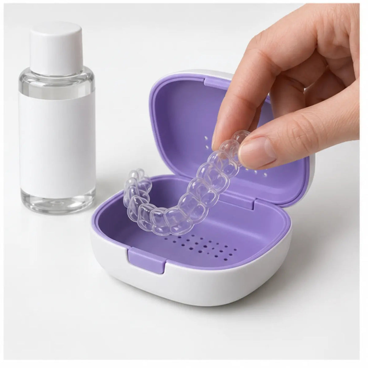 SmileWide Clear Aligner Care Kit – product in use