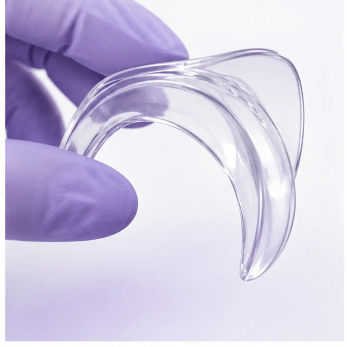 SmileWide Dental Cheek Retractor – material and feature detail