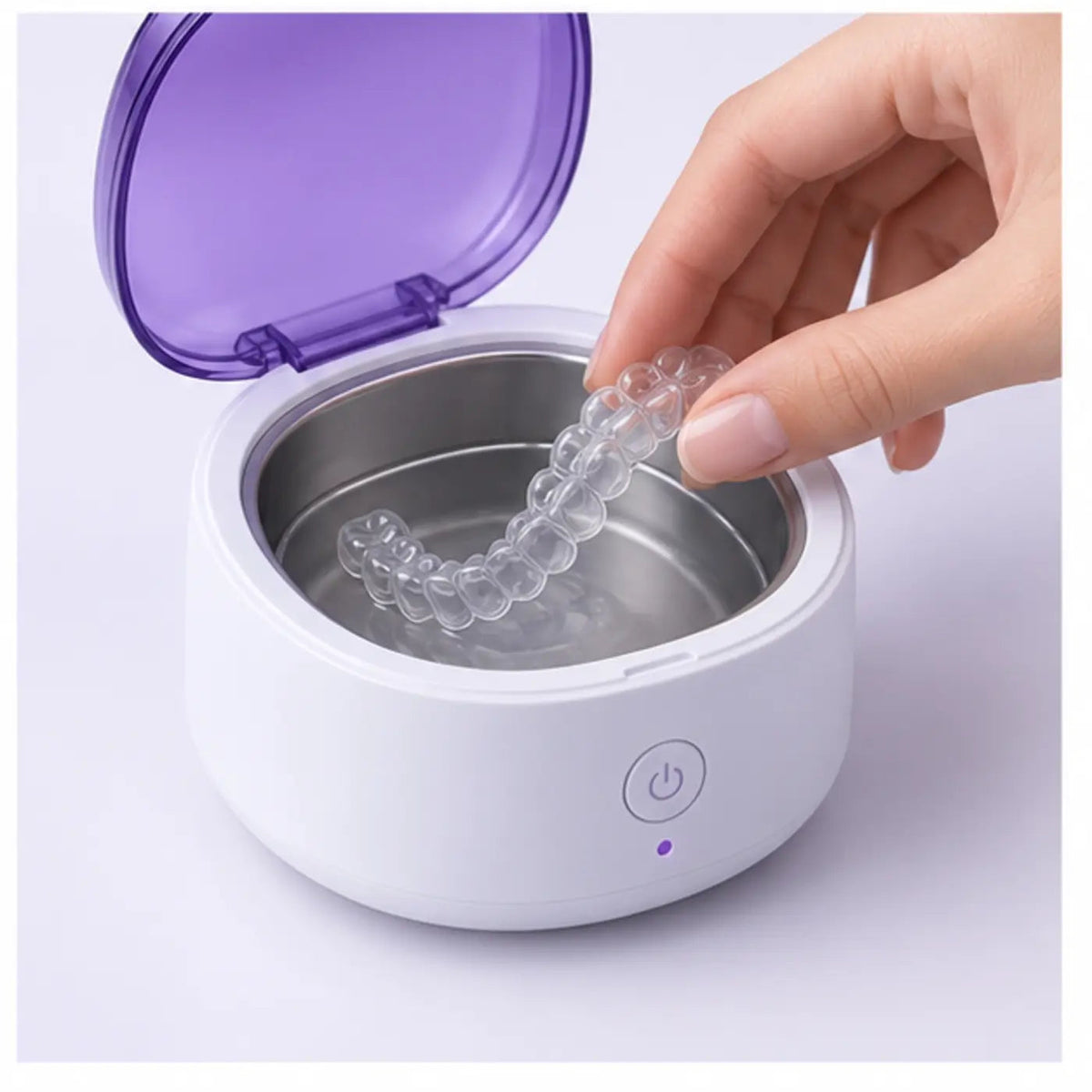 SmileWide UV Ultrasonic Aligner Cleaner – product in use